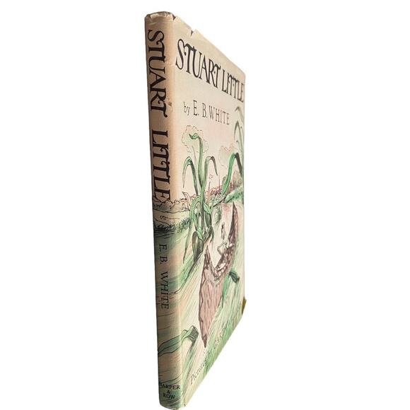 Vintage Book Stuart Little -By E.B. White Pictures Garth Williams Published 1947 - Picture 2 of 6